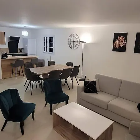 Spacieux ,4 Pers,piscine & Vue Αντίμπ