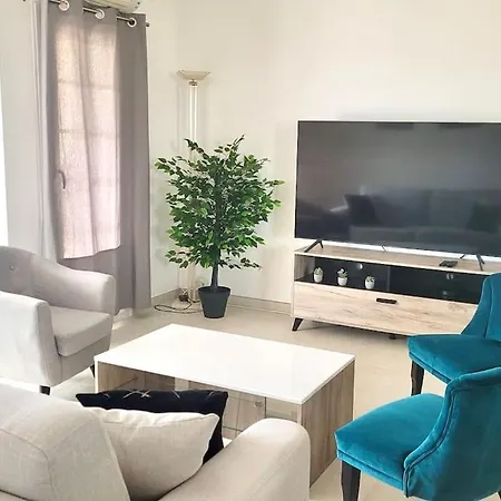 شقة Spacieux ,4 Pers,piscine & Vue