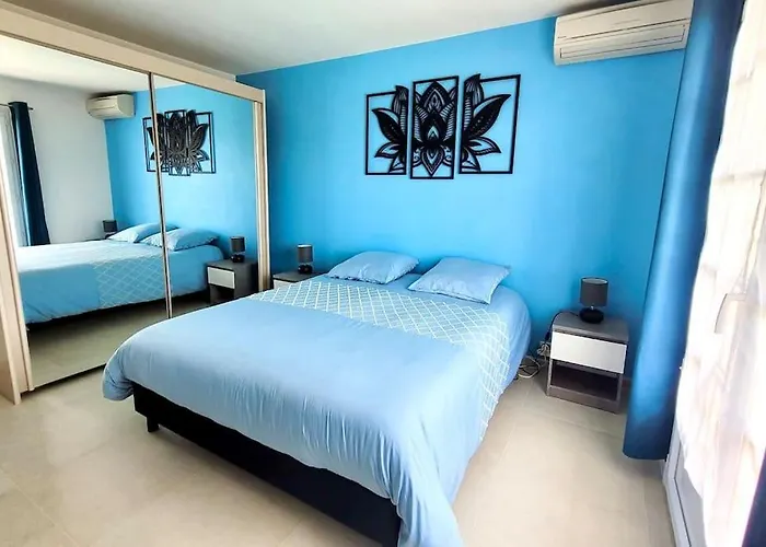 Apartment Spacieux ,4 Pers,piscine & Vue Antibes