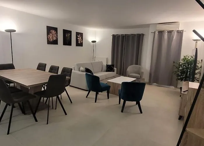 Spacieux ,4 Pers,piscine & Vue Apartment Antibes