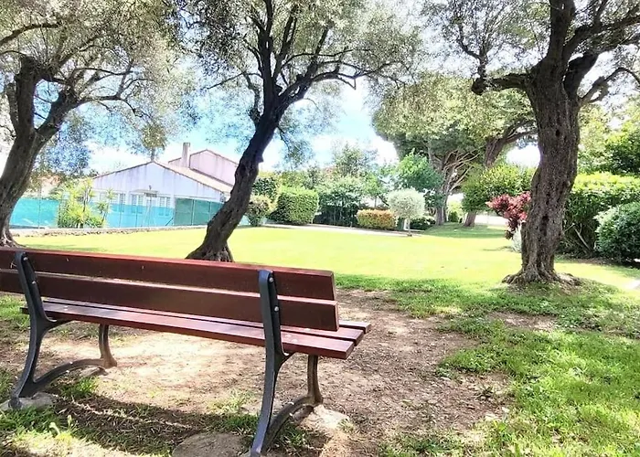 Spacieux ,4 Pers,piscine & Vue * Antibes